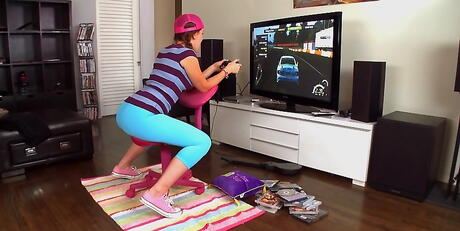 Stunning teen Lizzie Rhodes in hot fuck 